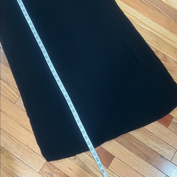 Pre-loved🖤🖤Elegant Black and White Striped Sleeve Dress - Picture 11 of 15